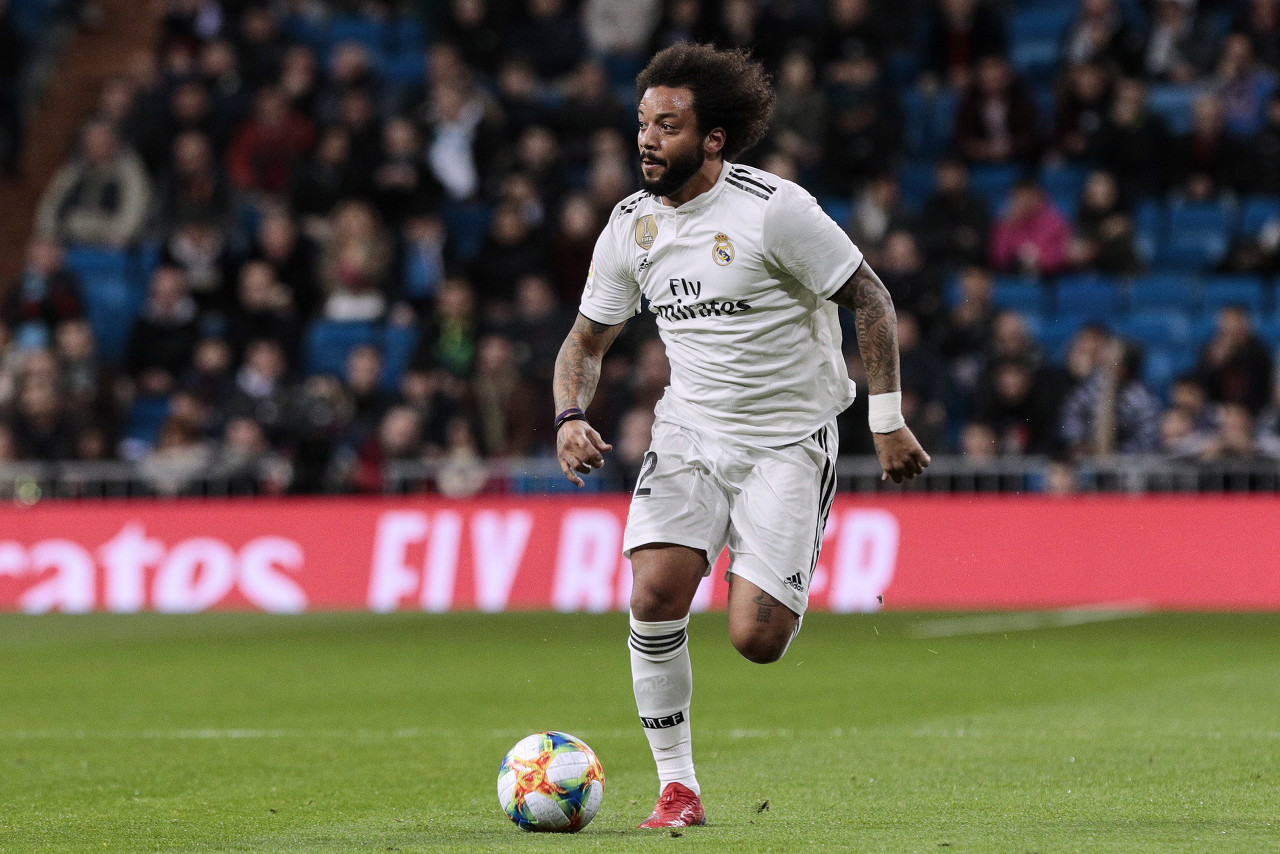 默默无闻到世界最佳，马塞洛接班卡洛斯，镇守皇马边路十年