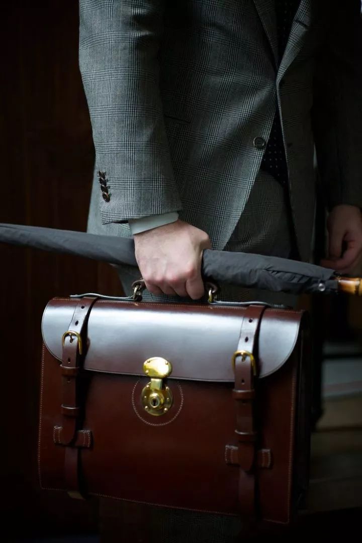 从律政精英到民国时尚风骨，你要的公文包都在这里