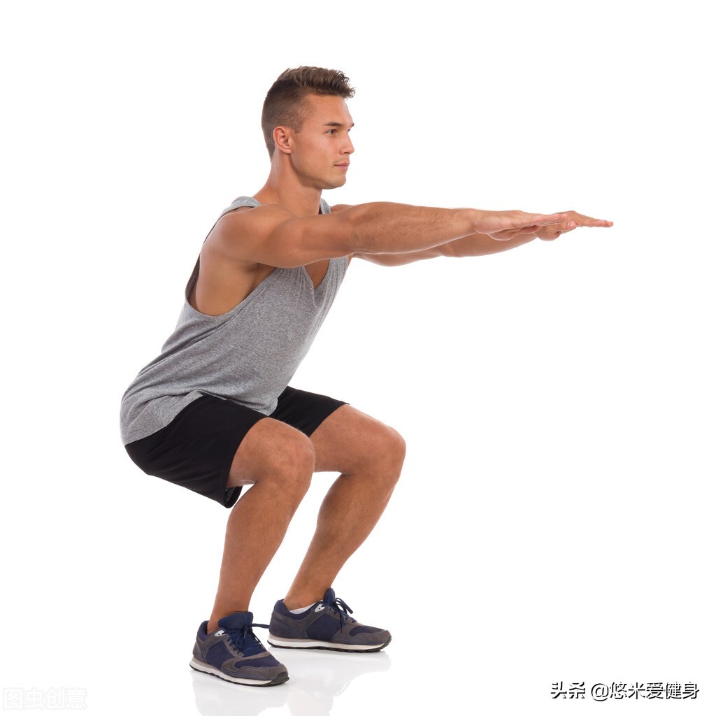 吕良伟扎马步的正确姿势减肥,62岁吕良伟保持身材如同年轻小伙