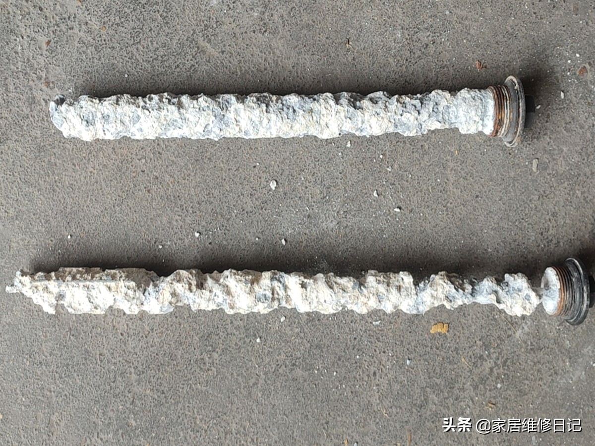 热水器清洗及更换镁棒教程,如何更换热水器镁棒清洗热水器