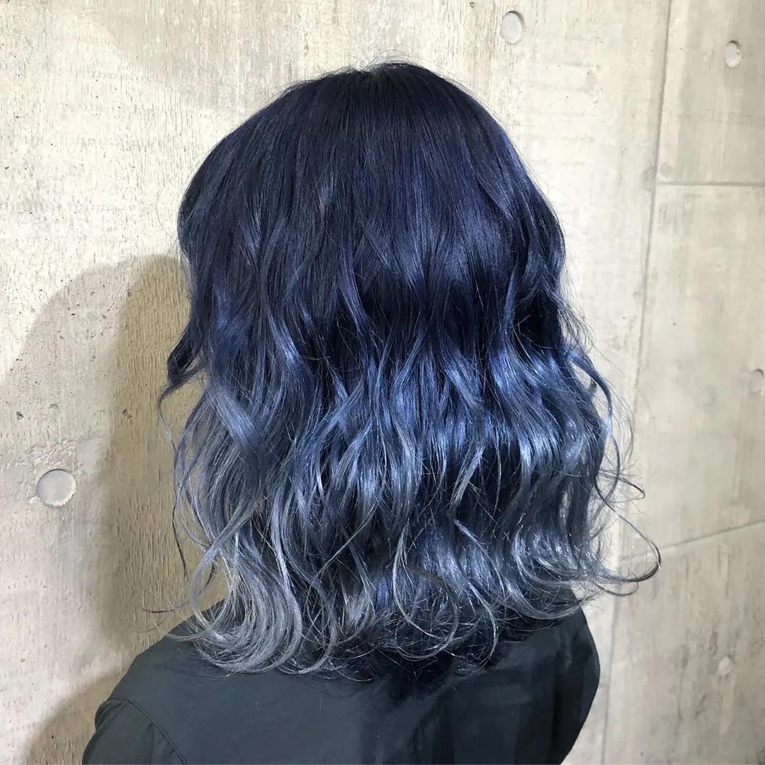 青千万,染发技术问题你知道多少呢?美发培训知识分享。