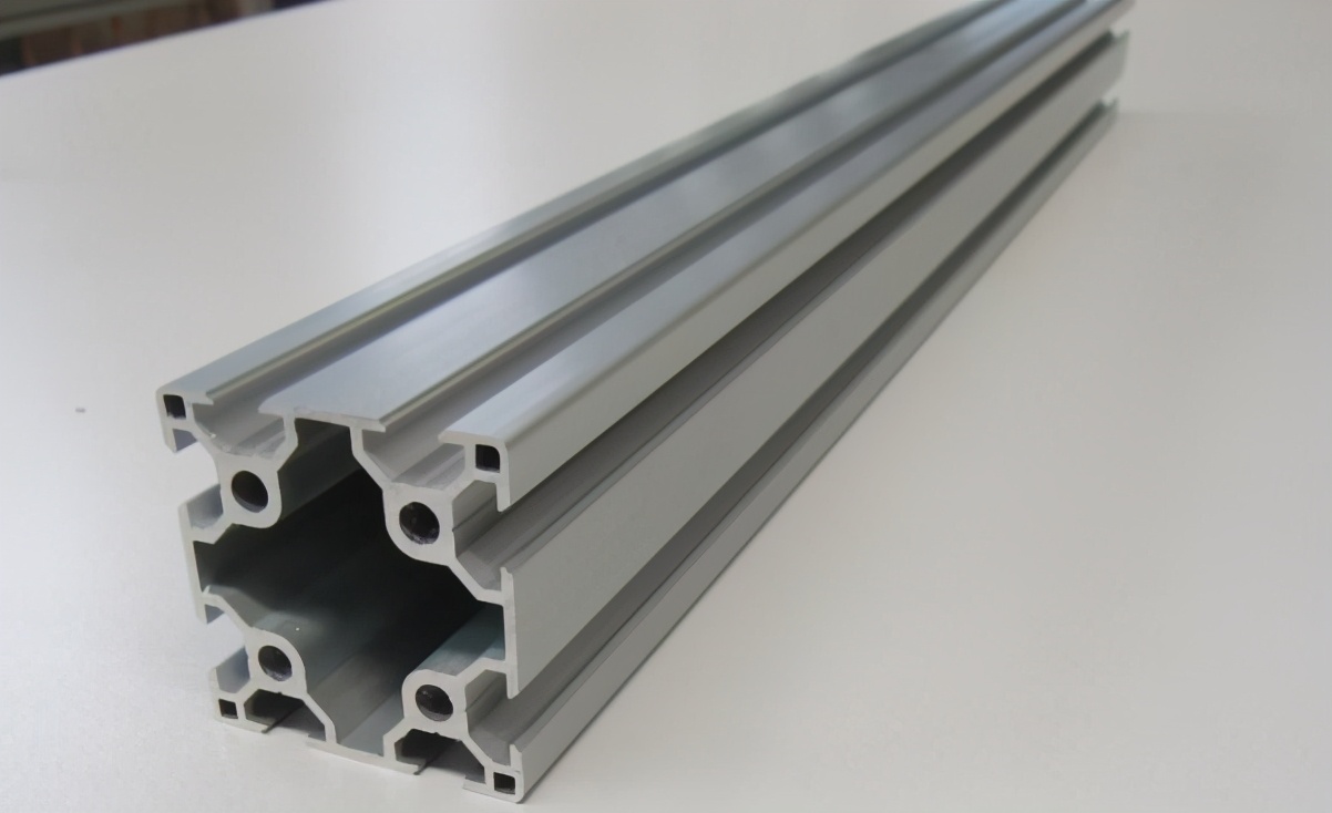 铝型材价格存在差异的原因分析,铝型材价格行情最新报价