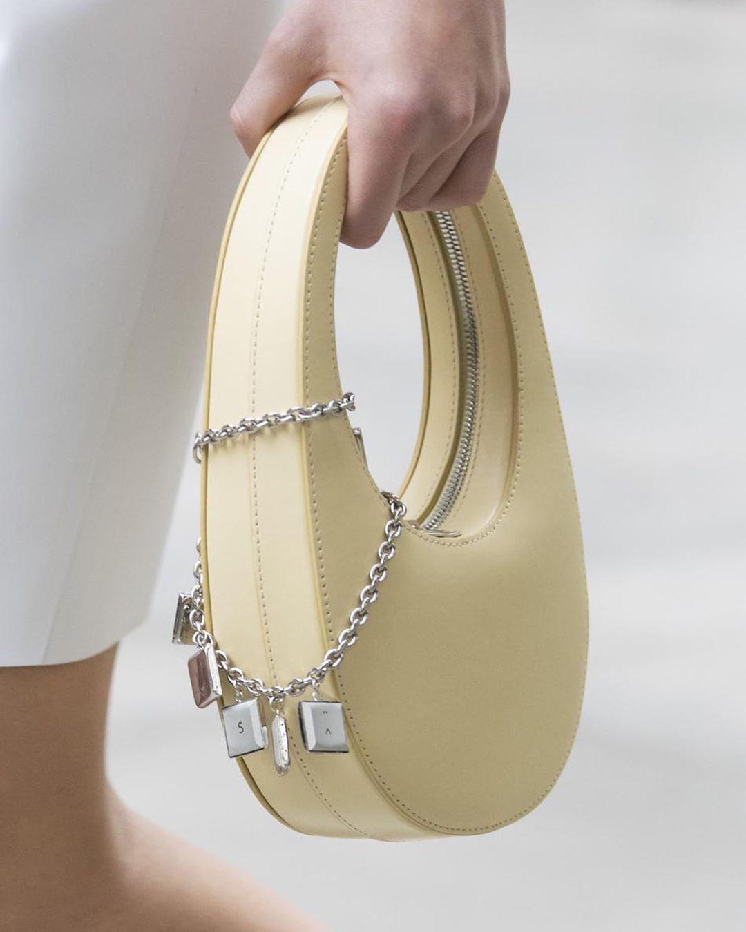 今年最火的腋下包高端大气,包包推荐小众高级感腋下包