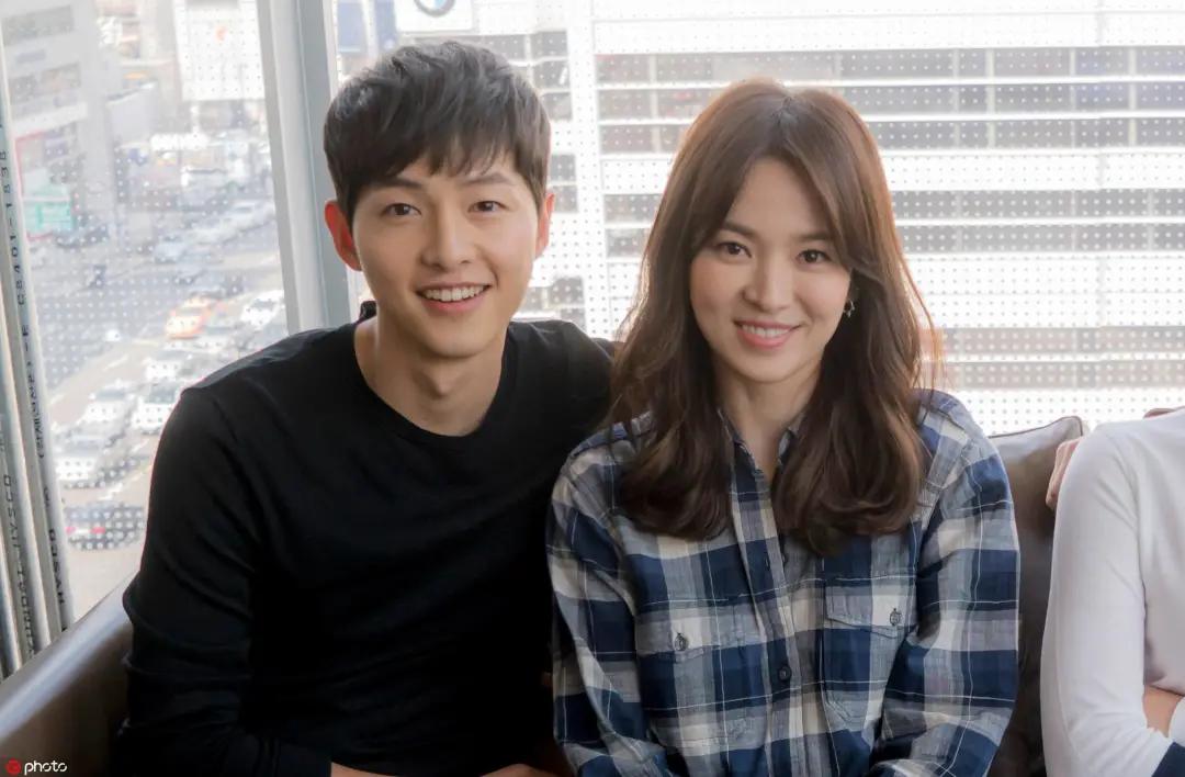 宋仲基推倒与宋慧乔婚房：我爱你不后悔，但请你尊重故事结尾