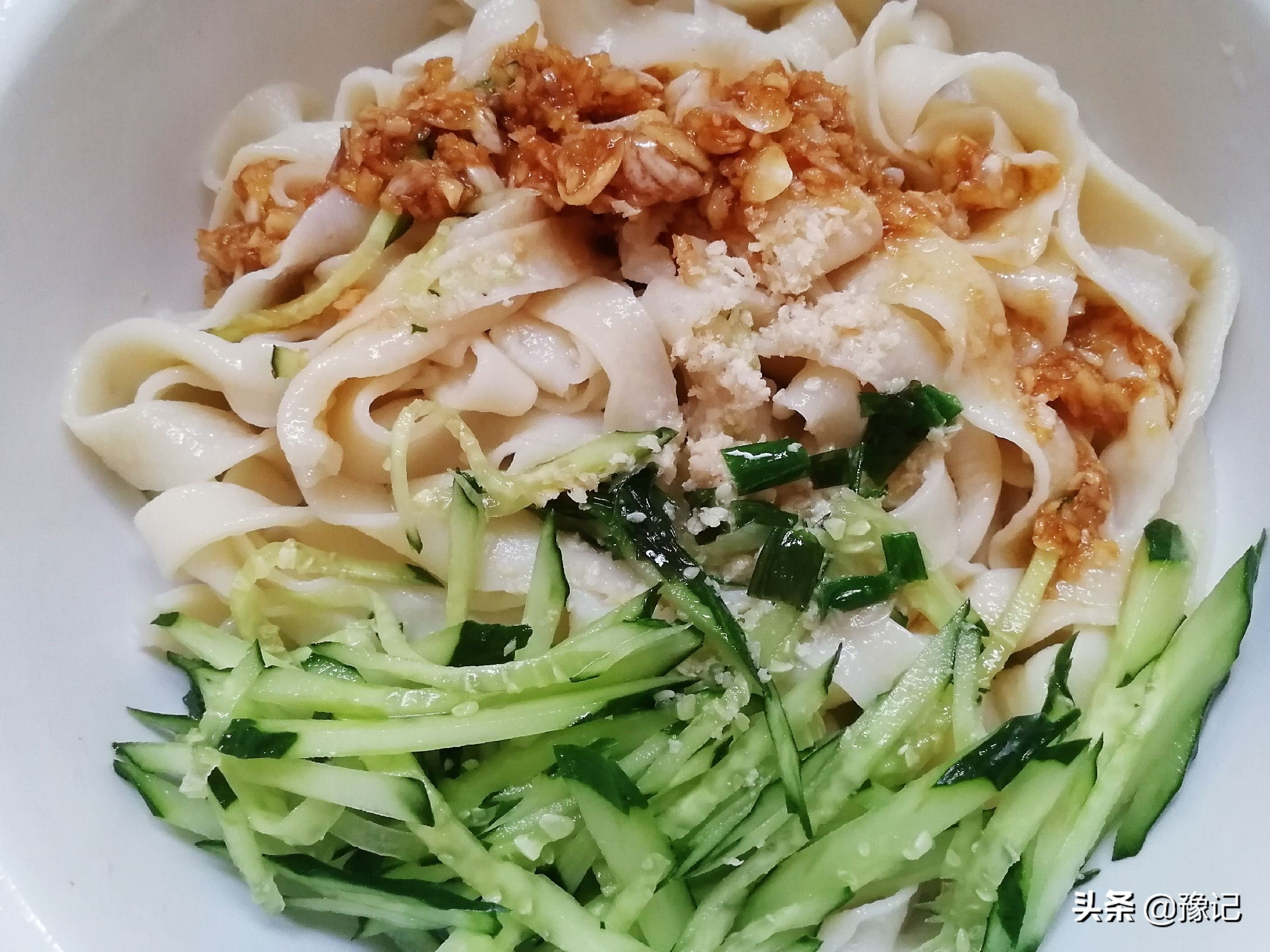 糊汤面条最好吃的家常做法,地道糊汤面条