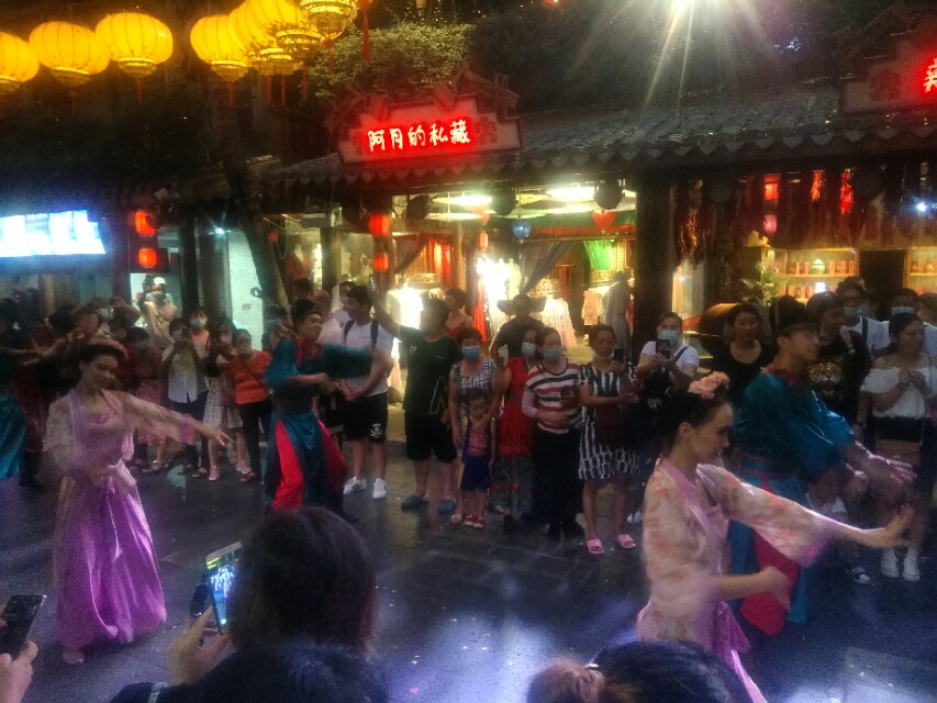 三亚千古情景区有什么好玩的地方,三亚宋城千古情歌舞秀