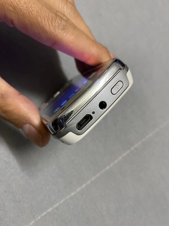 诺基亚n86摄像头拆解,诺基亚n86侧面按键