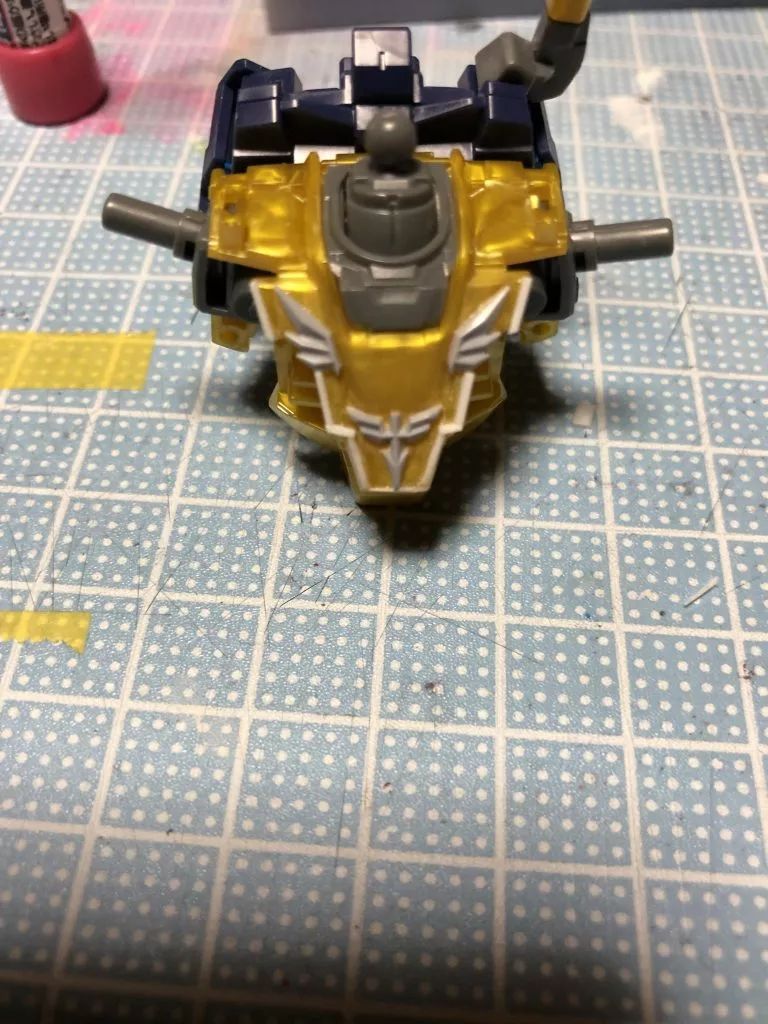 可以变形两种形态的独角兽高达,可以变换形态的独角兽高达