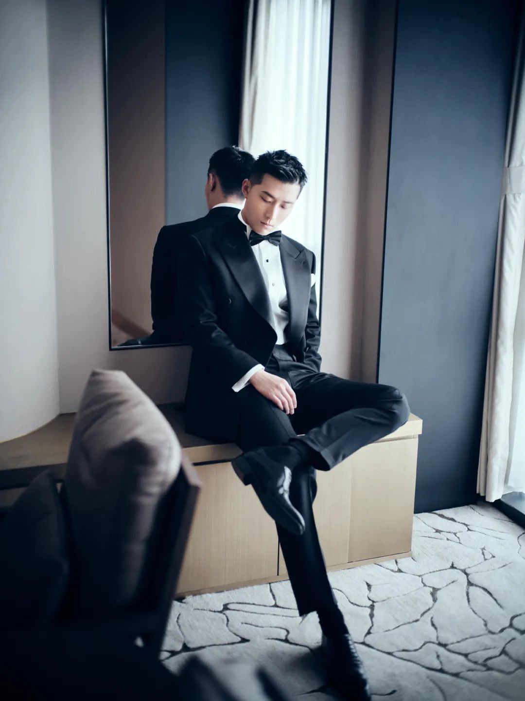 陈坤和巩俐走红毯颁奖,巩俐戛纳红毯惊艳全球