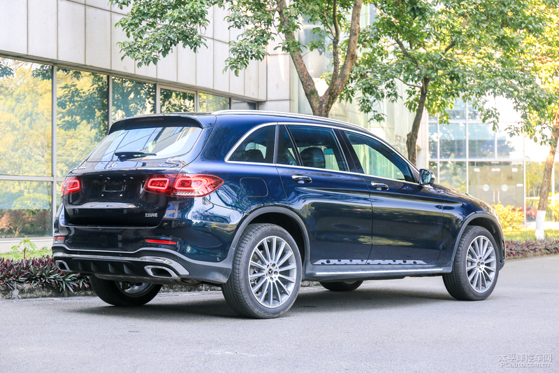 glc300l2021款和2020款的区别,2016款奔驰glc300豪华测试