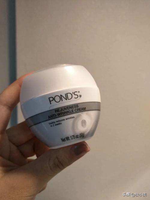 别让颈纹出卖你颈部护肤保养法,别让颈纹暴露了年龄