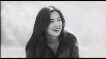 54岁王祖贤美图,亚洲第一长腿女星周慧敏