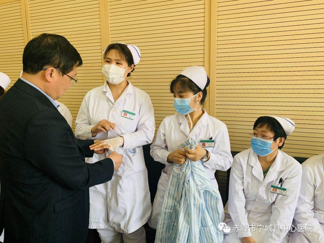 赤峰市宁城县中心医院举办首届护理用品创新设计大赛