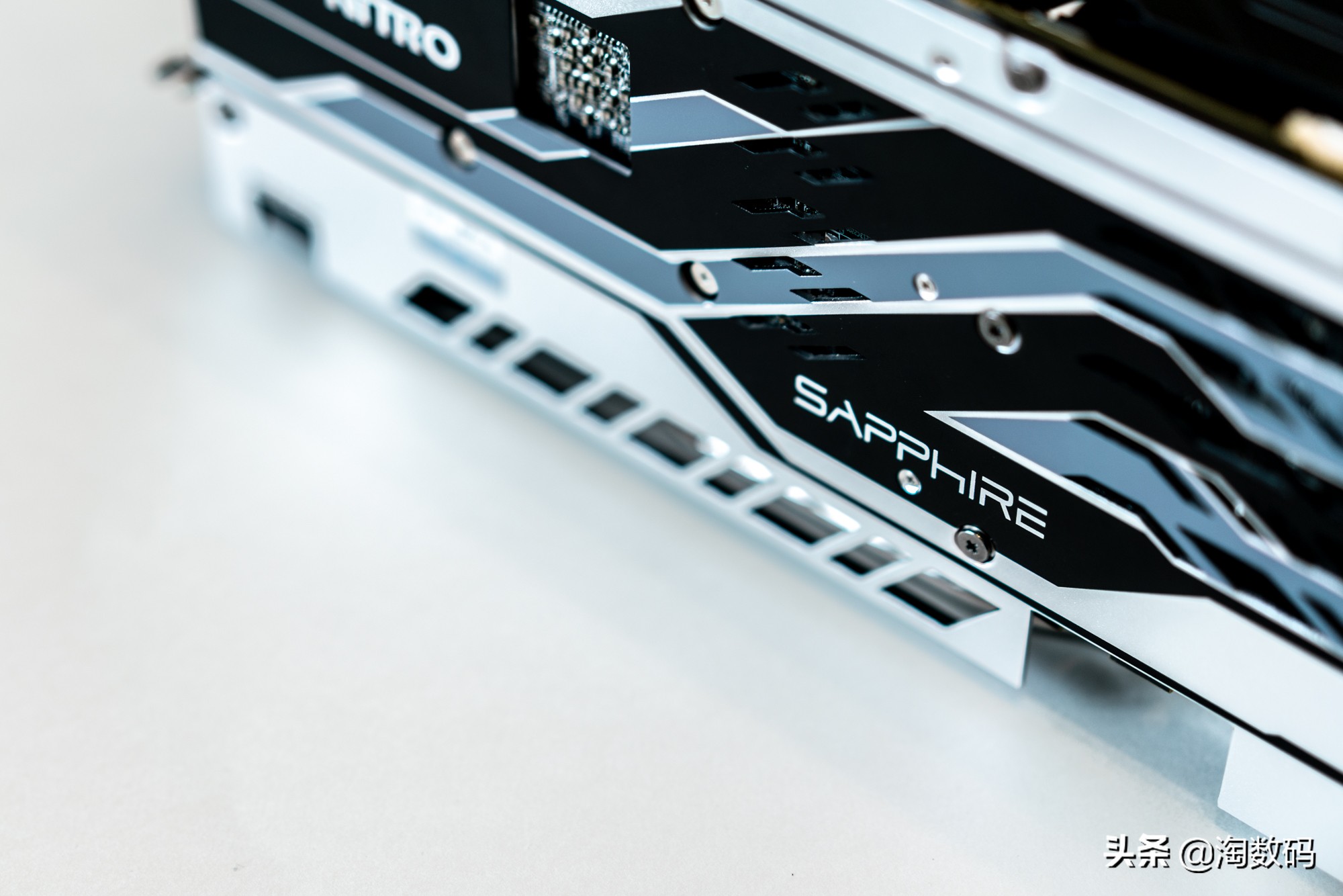 蓝宝石rx5808gd5白金版矿卡,矿卡超值