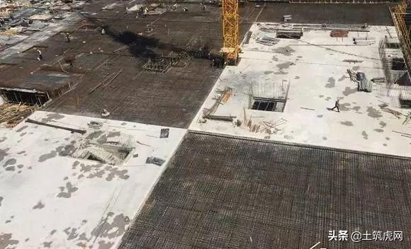 跳仓法施工怎么确保整体性,什么是跳仓法