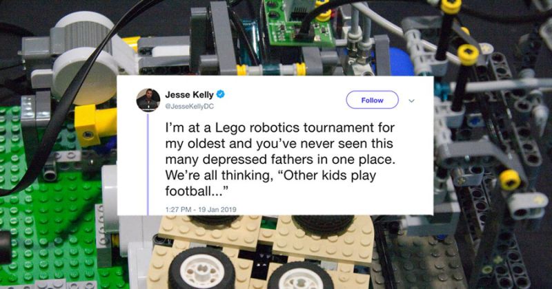 在嘲笑他儿子的机器人比赛之后,爸爸在网上被抨击