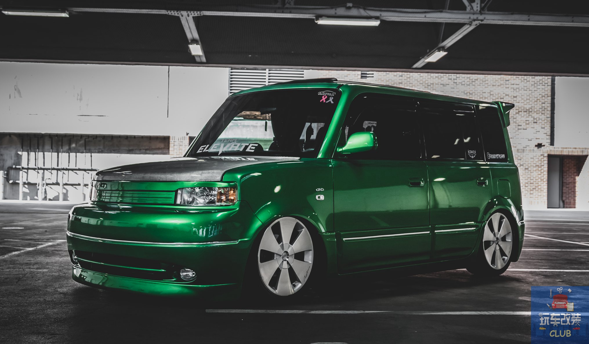 一辆“特调绿”“姿态优美”的“方盒子”！赛恩ScionxB