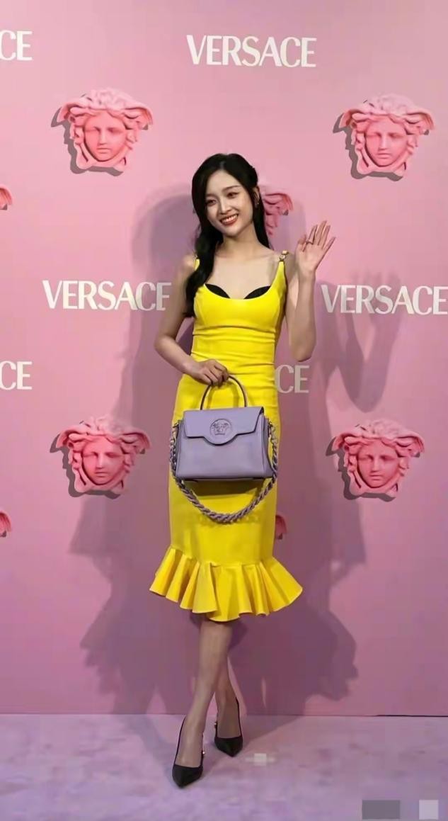 莫文蔚自毁形象的经典之作,莫文蔚灾难电影