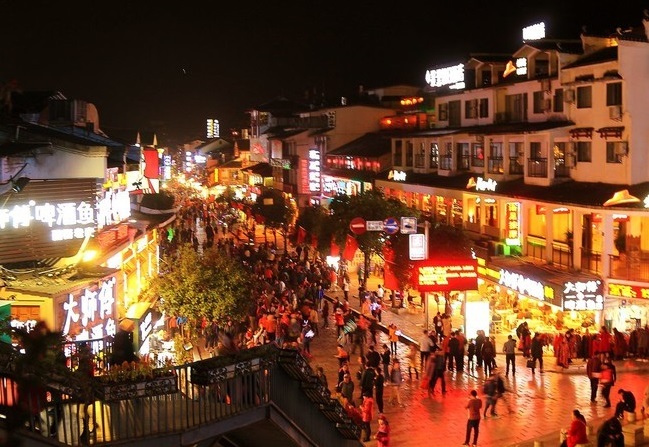 自驾旅游广西桂林路线推荐攻略图,广西自驾游去桂林攻略路线推荐