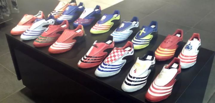 adidas褪色,adidas历史舞台