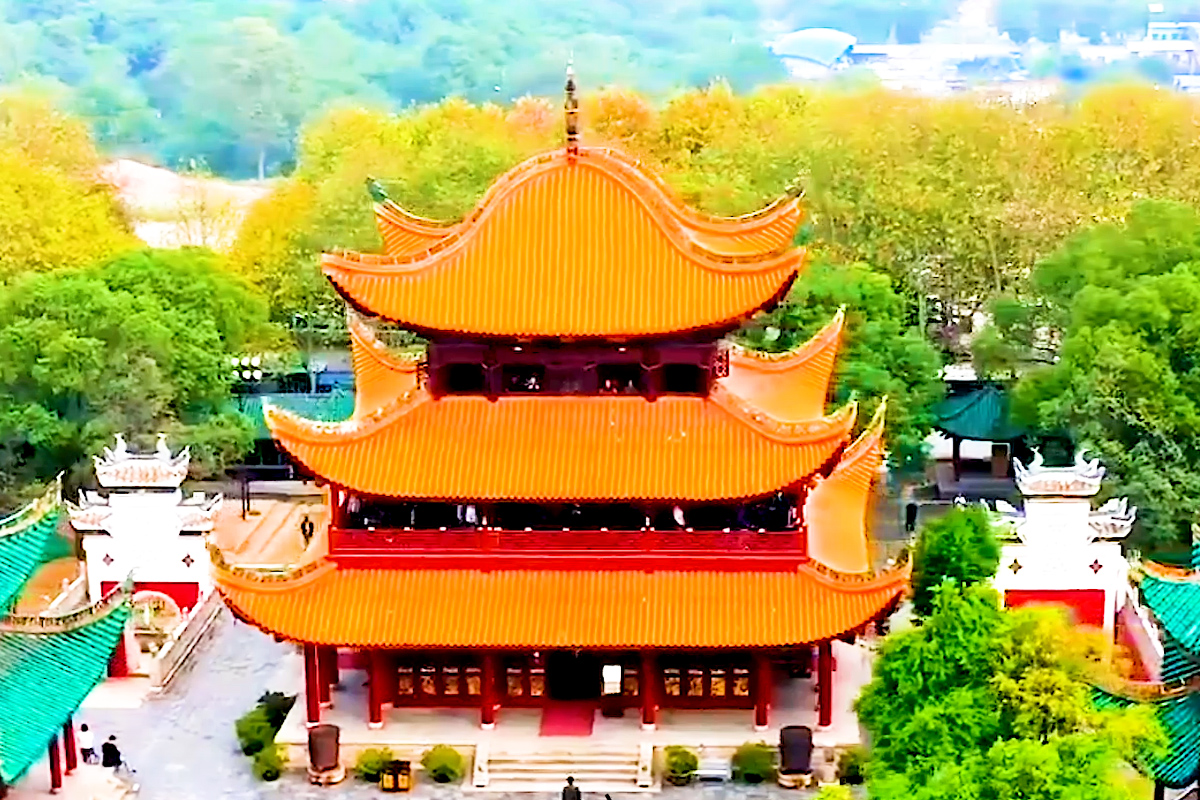 历史名人范仲淹之子简介,范仲淹出身贫寒的故事