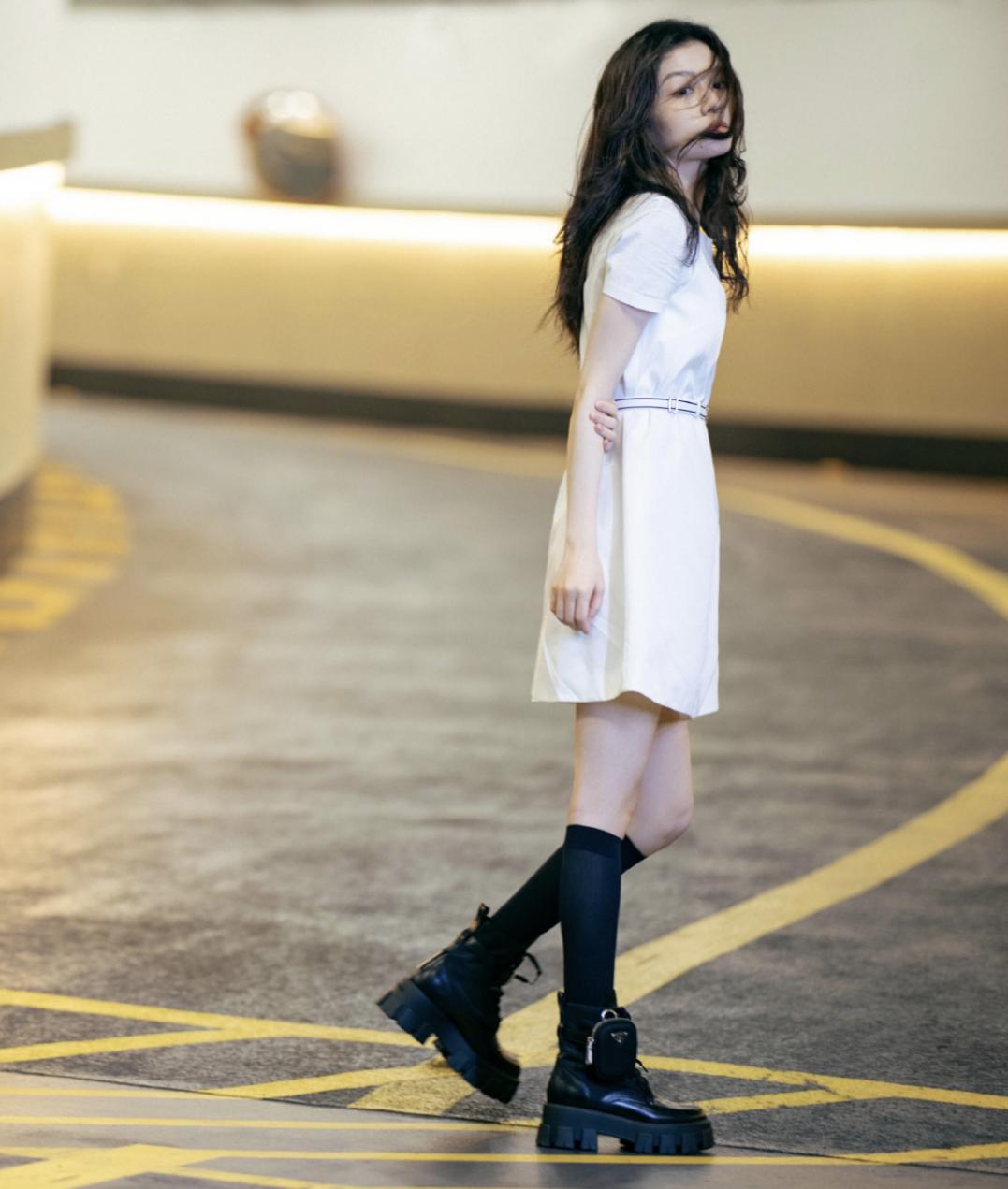 prada穿衣搭配女,prada穿搭女装