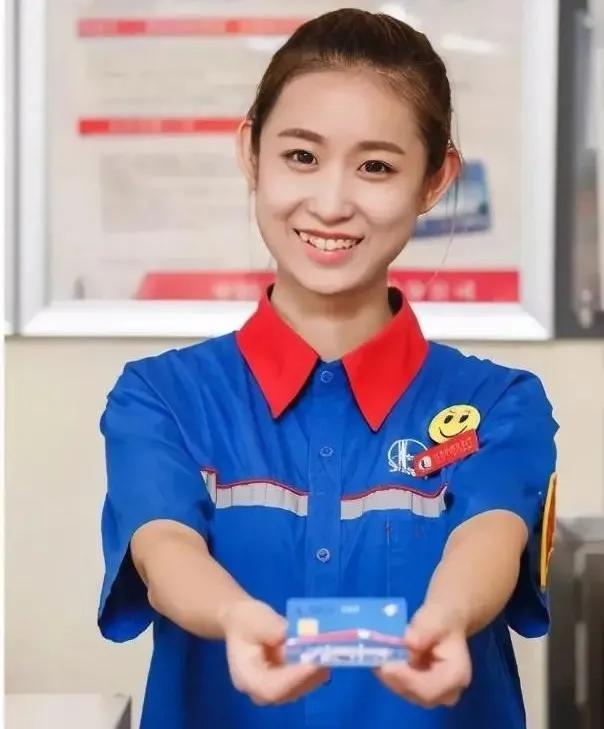 不好！油价「大涨8%」，统计数据“由跌变涨”，一天上涨80元/吨