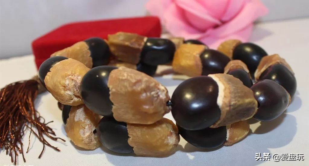 滴血莲花菩提盘玩前后对比效果图,21颗菩提手串盘玩