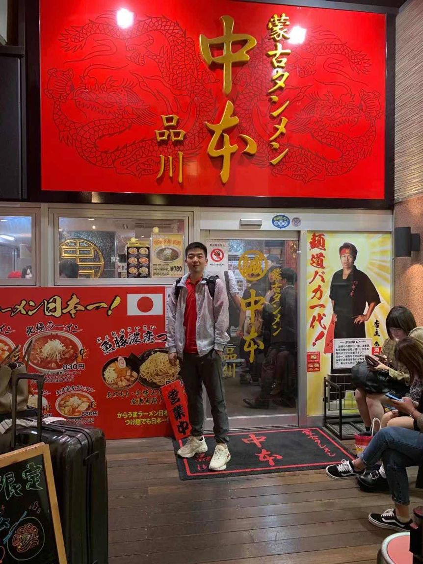 留学生美国做生意,留学生直播卖货