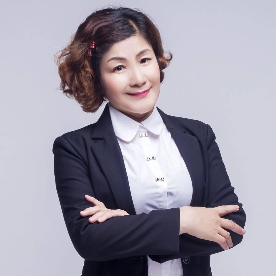 柳州泛华金控集团总监王淑梅——机会从来都是留给有准备的人