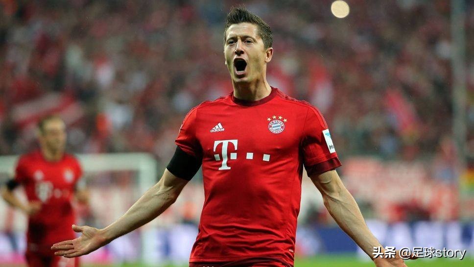 2021足坛十大中后卫罗梅罗,足坛十大球王梅罗