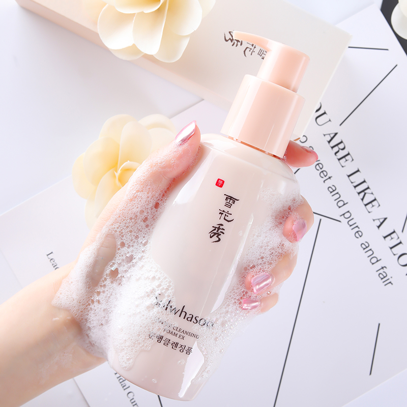 如何选一款自己适合的洗面奶,如何选择自己适合的洗面奶呢