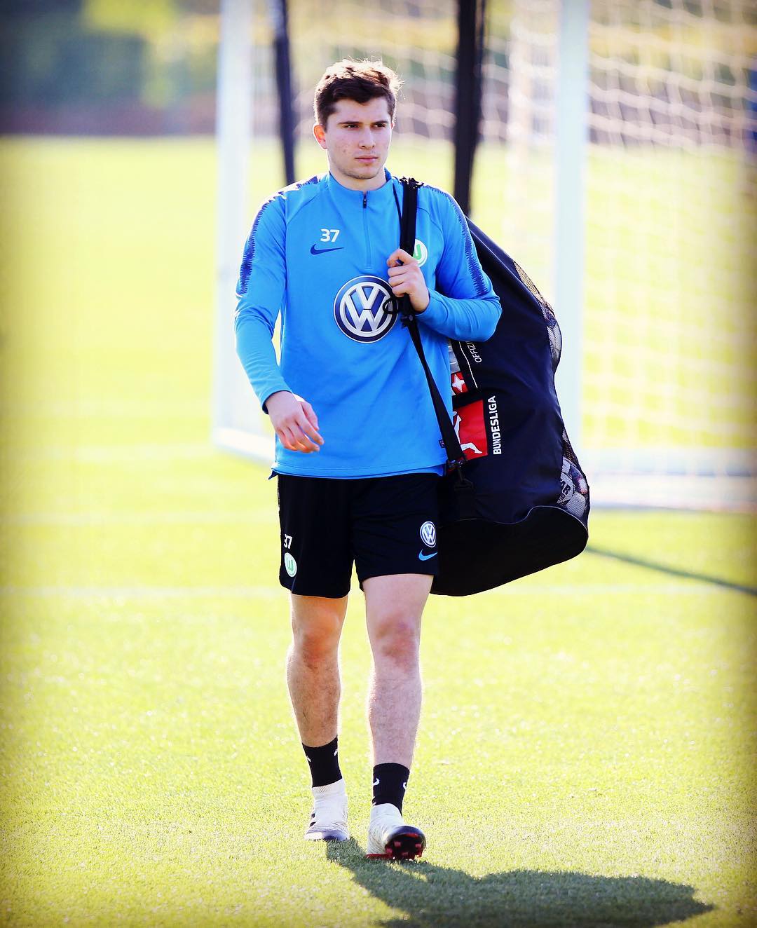 狼堡球员,狼堡本赛季表现下滑明显