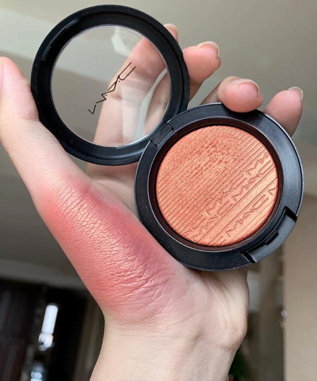 如何用腮红提升脸部线条显年轻,如何拥有迷人的腮红