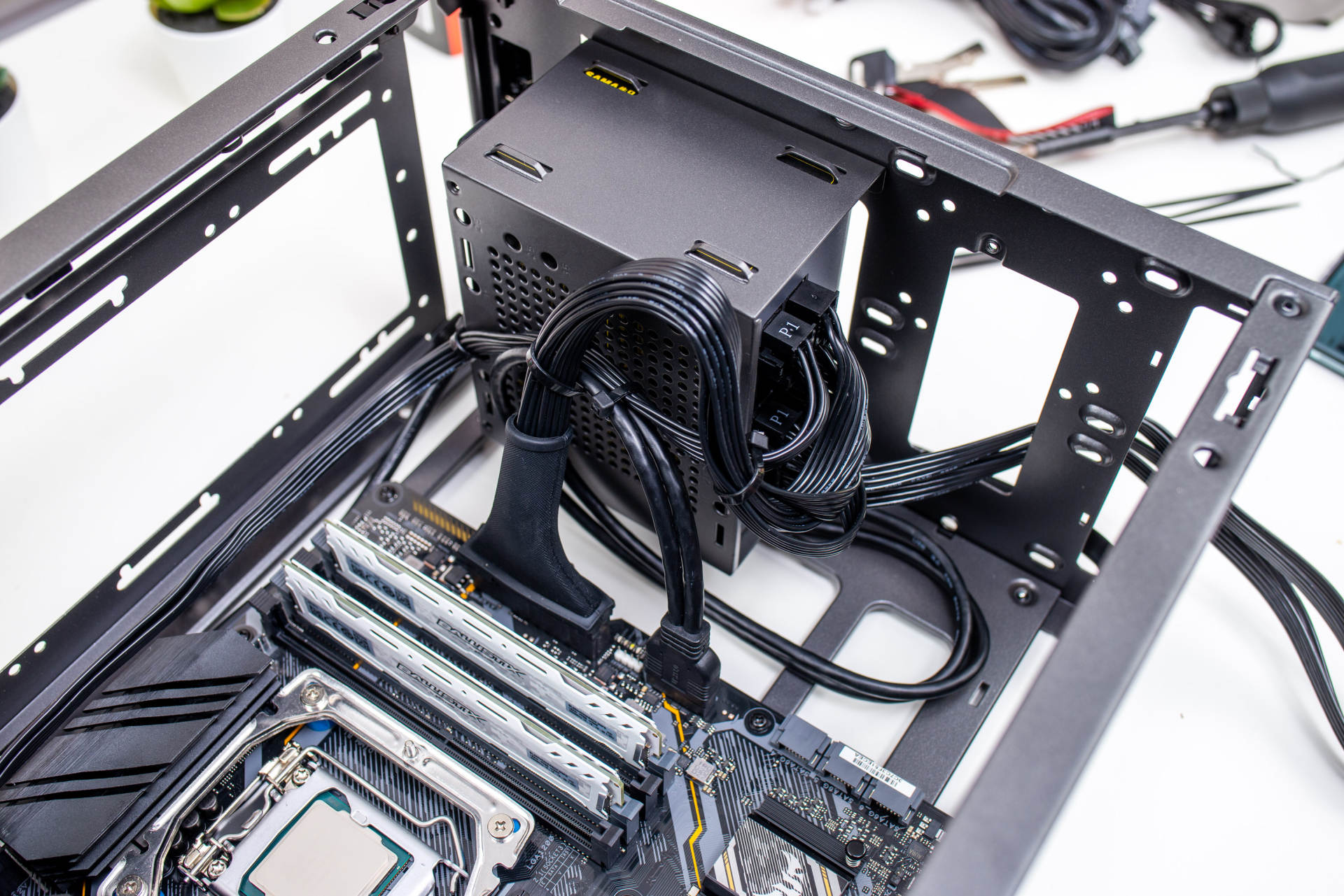 先马趣造机箱装机示例,先马趣造小机箱推荐高颜值