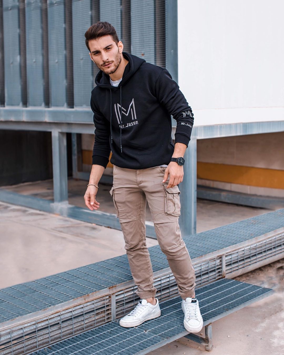 如何挑选合适的束腿裤,束脚裤怎么选择