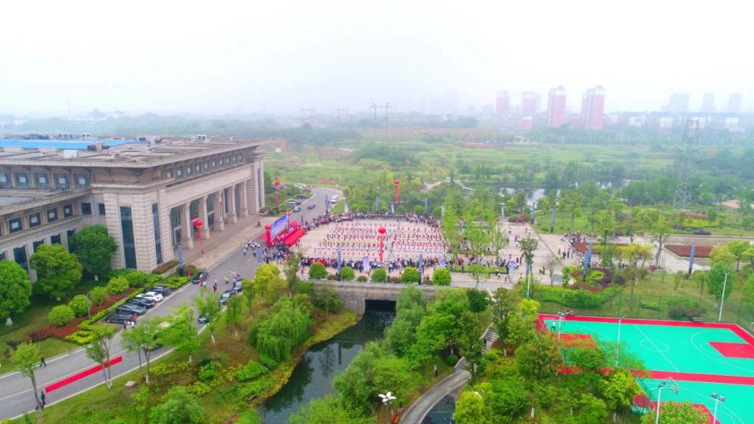 湖口体育文化中心开放吗,湖口体育