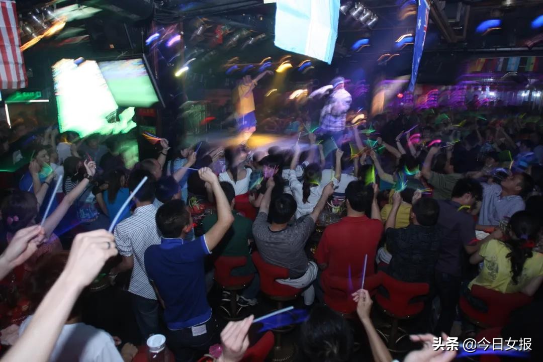 榄呭姏鍥涘皠鍊掗棴,闀挎矙榄呭姏鍥涘皠閰掑惂鍊掗棴