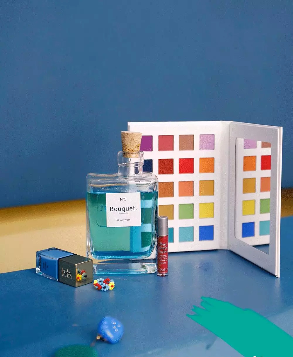 不用代购的平价产品有哪些,超高颜值的国货眼影盘