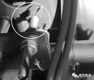 高压开关柜合闸线圈烧毁怎么更换,断路器分闸线圈烧了怎么回事