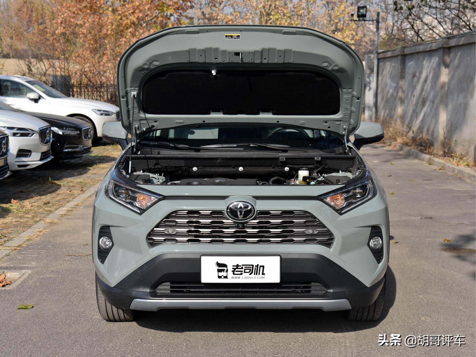 性价比优势碾压同级全新rav4荣放,2.0lrav4四驱试驾