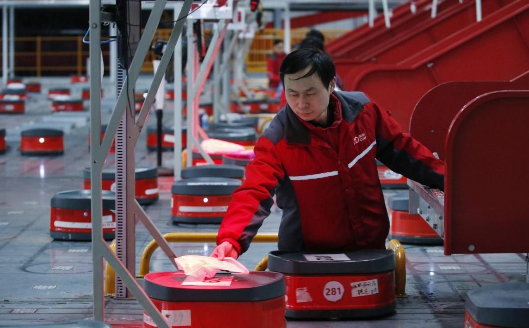 快递巨头陨落现状,中国快递黑马陨落视频