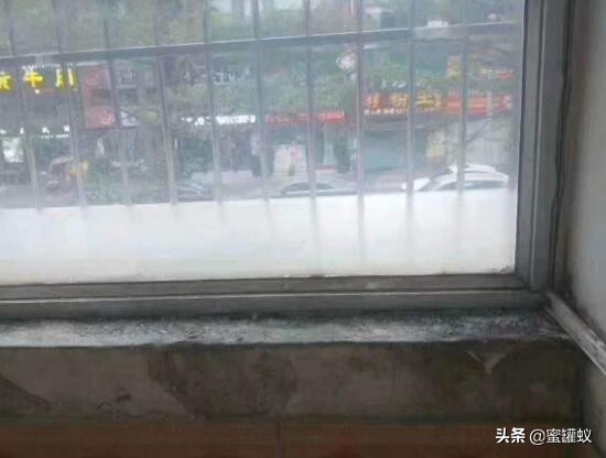 窗户和窗户连接处渗水怎么解决,窗户跟墙缝漏水如何处理