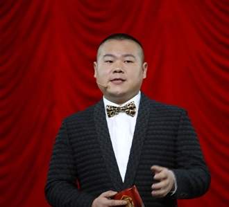 著名博士导演调侃岳云鹏：只有初中文化，只会耍嘴皮子炒作