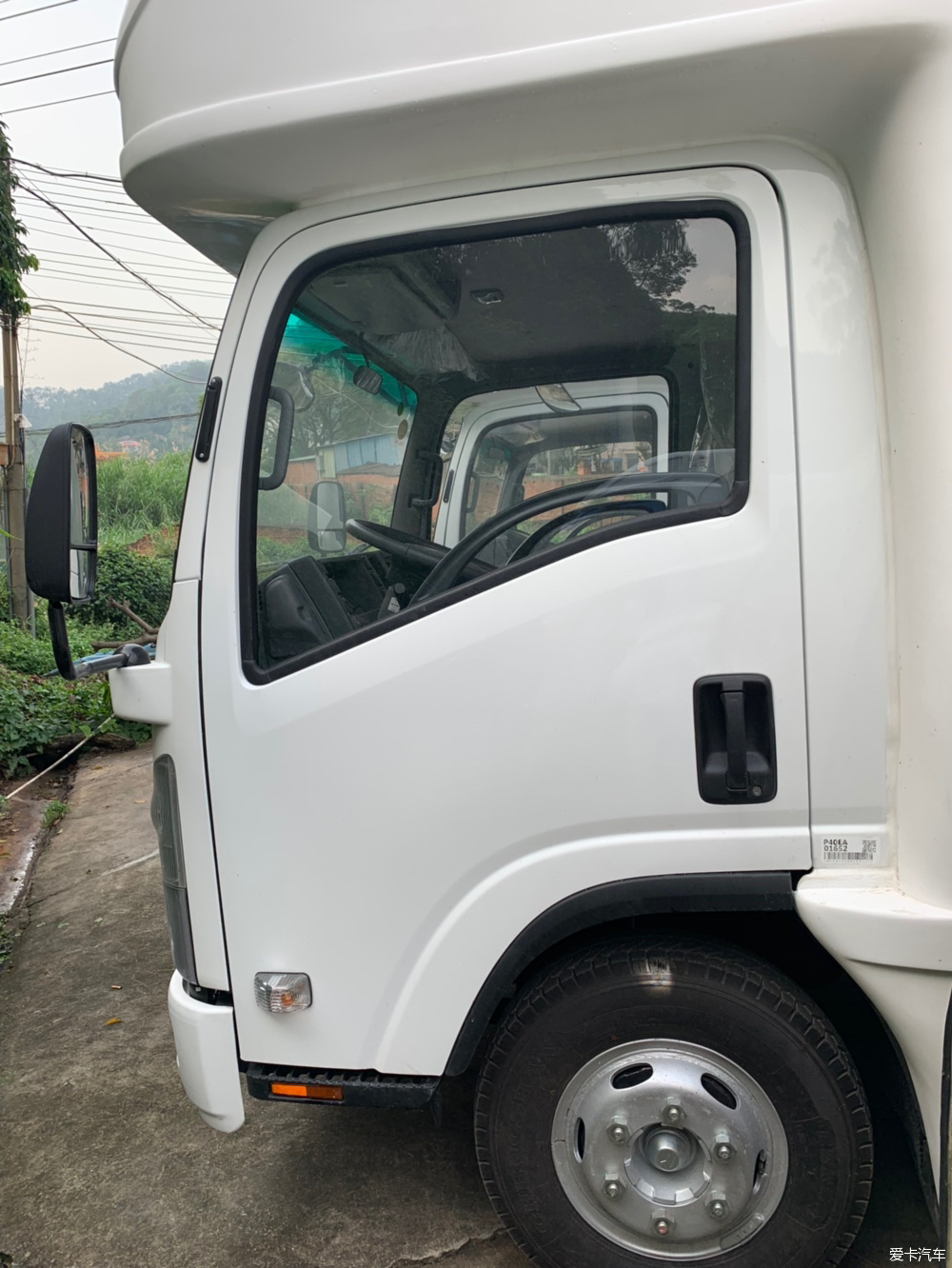 2.0t发动机搭载爱信8at变速箱suv,3.0t柴油v6发动机8at变速箱的车