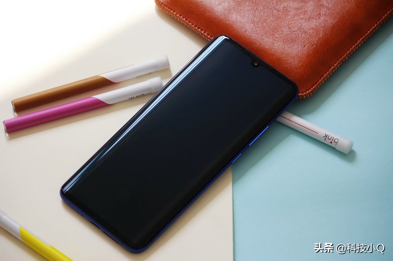 中兴天机axon10pro深度评测,中兴天机axon40pro测评