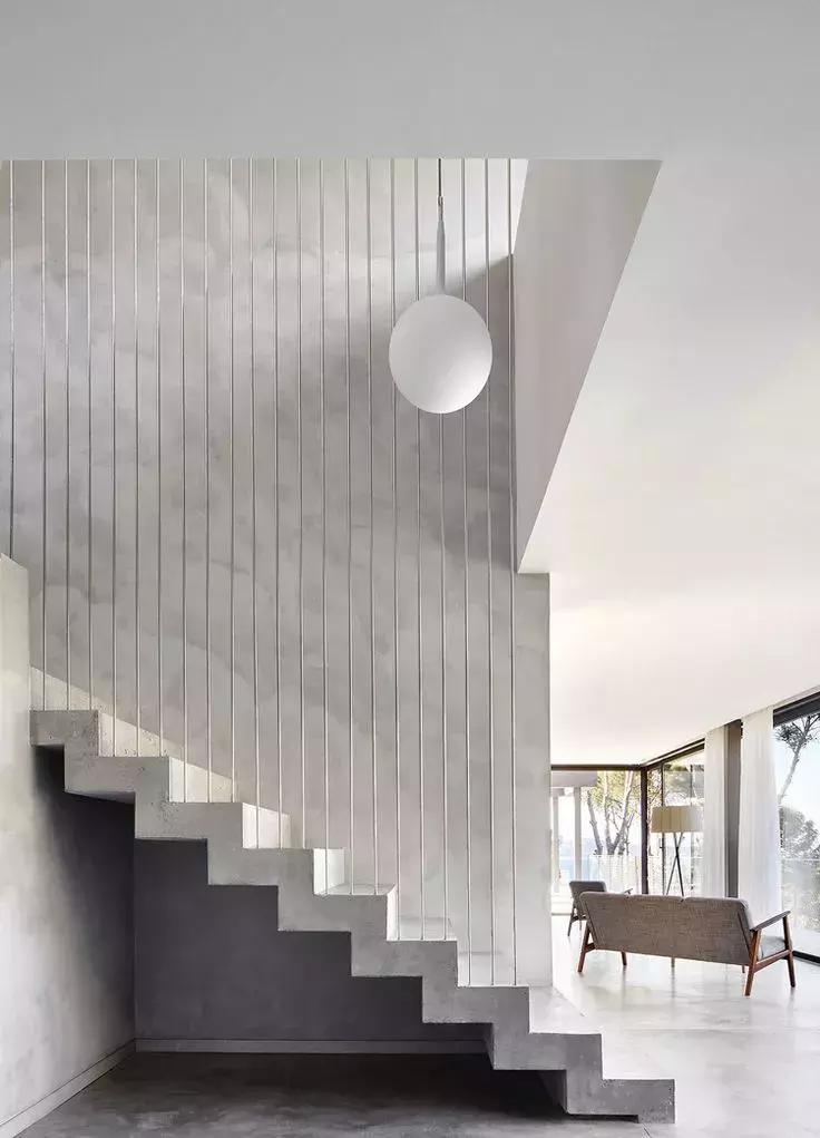 楼梯这样设计才惊艳,楼梯下空间怎么设计高级