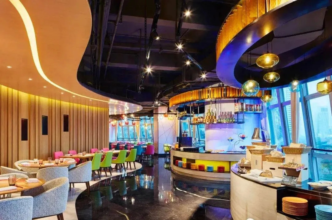 汇聚“世界名流”，绽放本土异彩！FHC自信而来