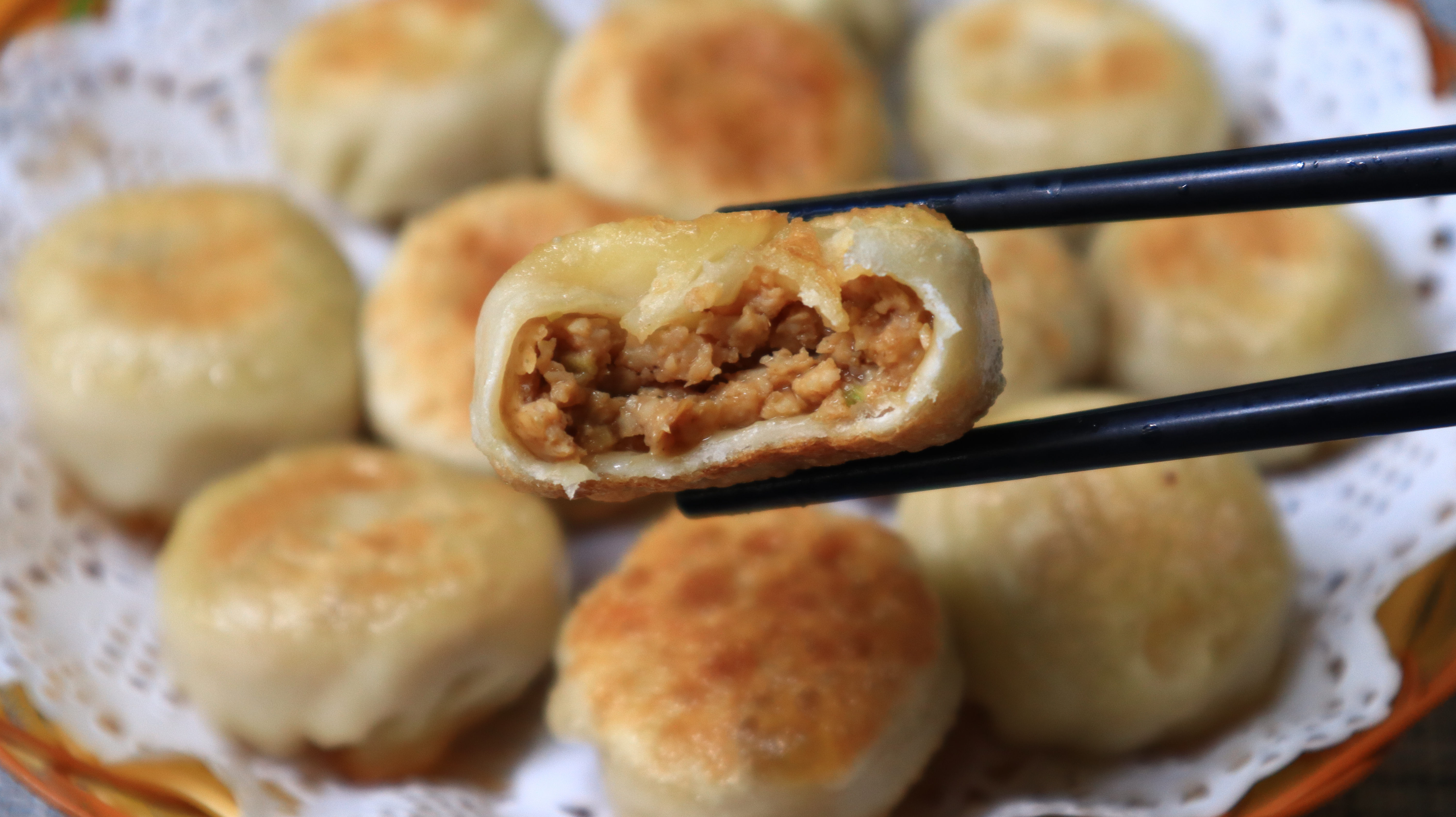 早餐想吃包子，教你懒人做法，10分钟搞定，比猪肉香，关键还低脂