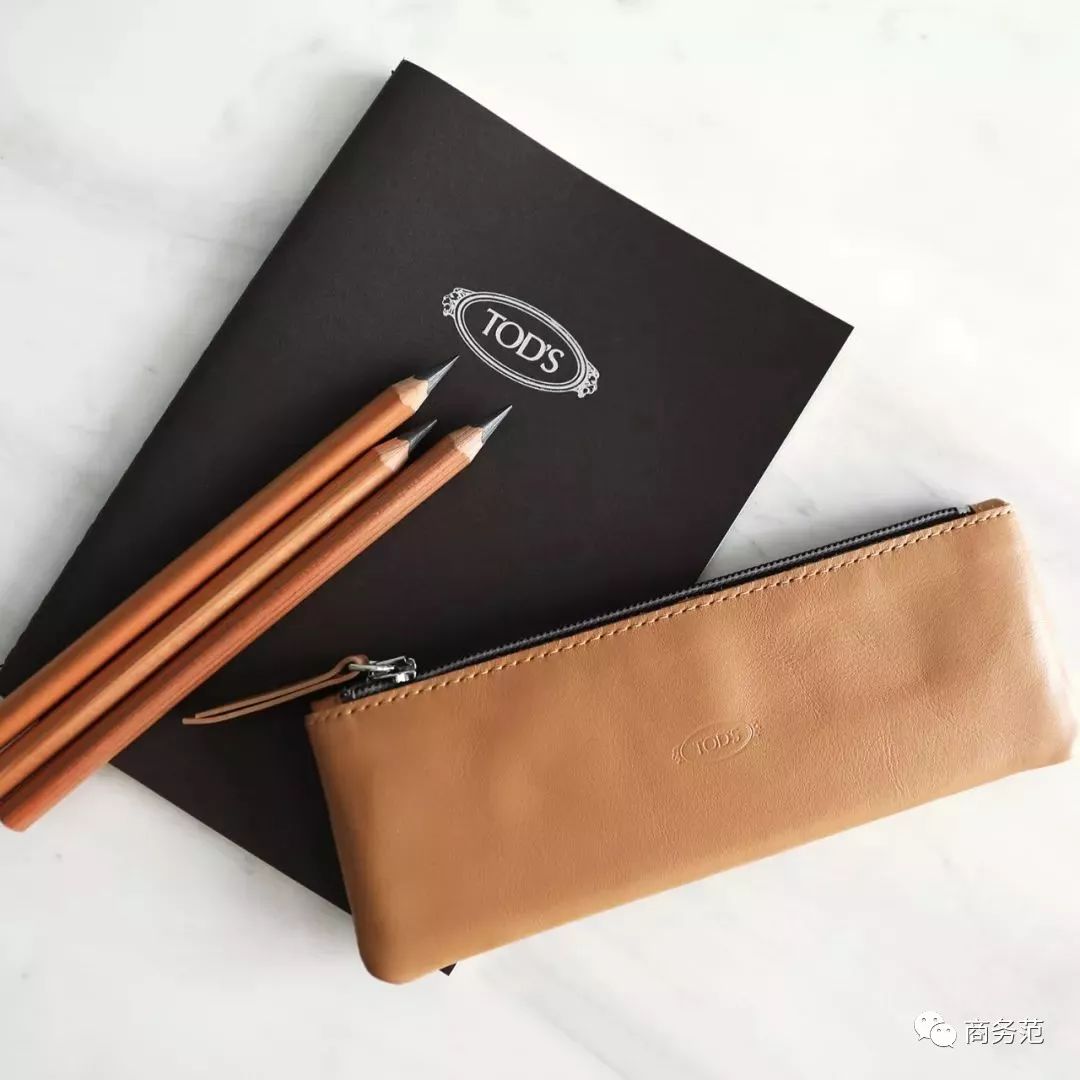 拆开之前收到的54个快递，每一份都让人感到美好